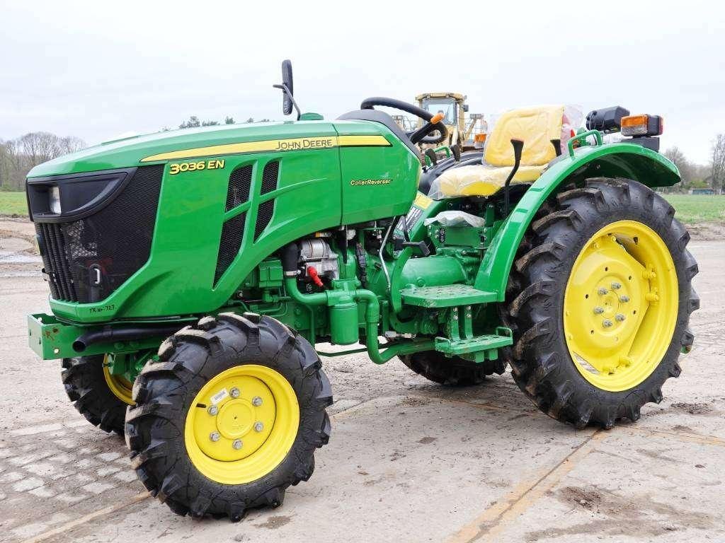 JOHN DEERE